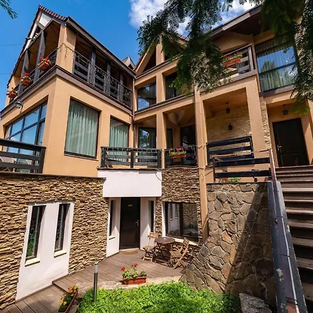 Casa Freya 4* Buşteni